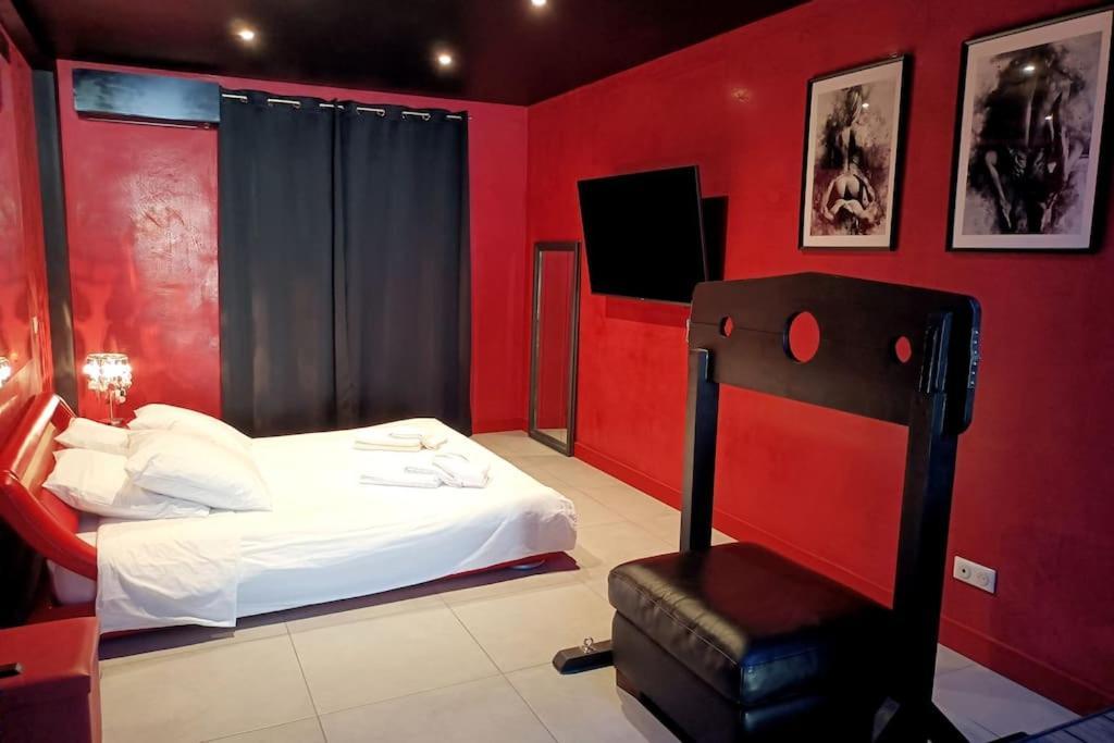 Appartement Balneo Et Sauna Prives The Red Room Mauguio Exterior photo