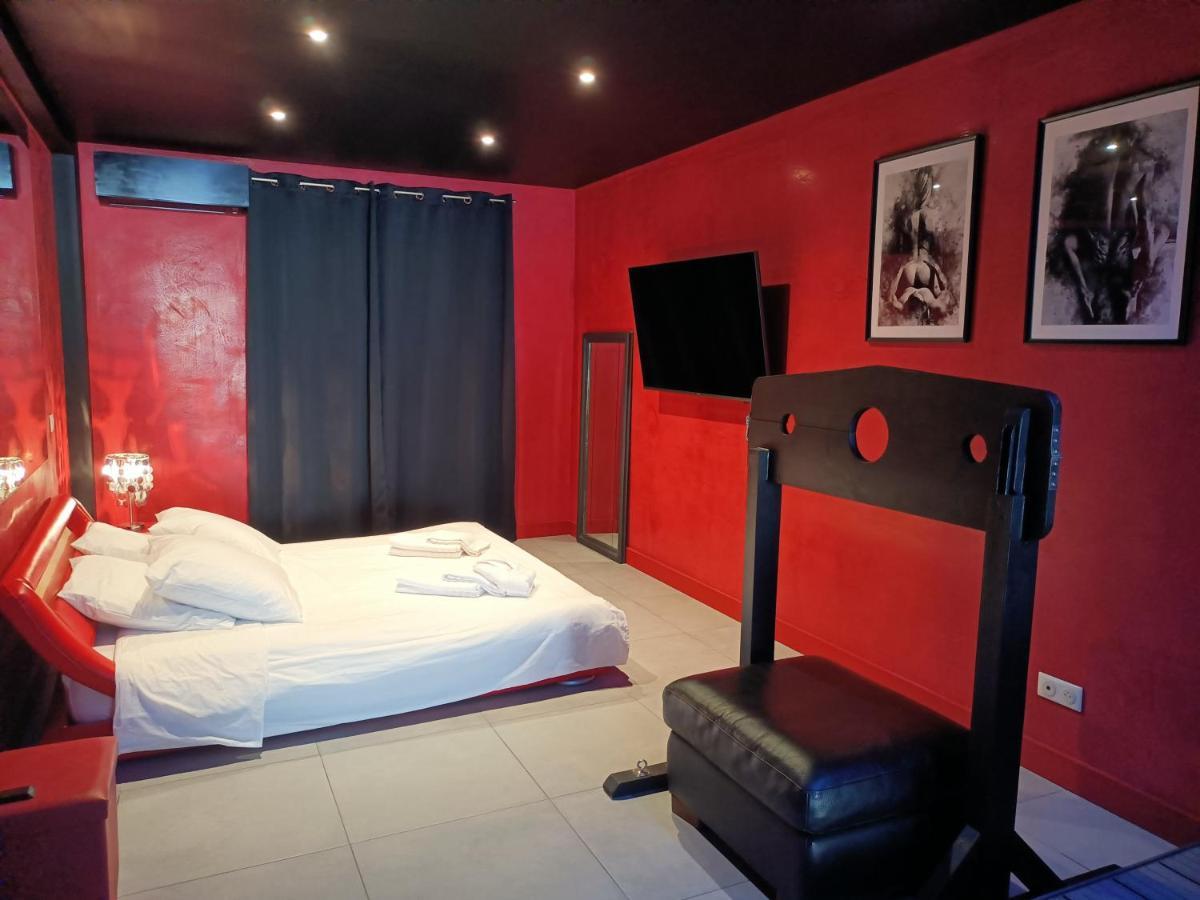 Appartement Balneo Et Sauna Prives The Red Room Mauguio Exterior photo